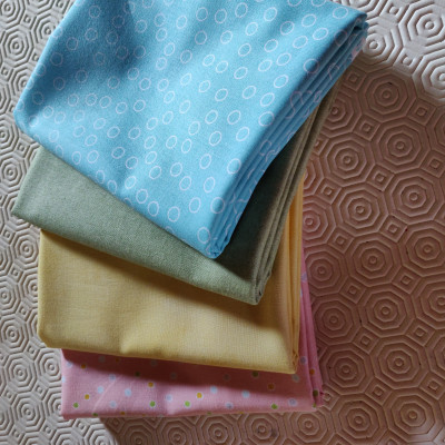 Voici ma sélection de tissus pour un baby quilt - Cathy SK
