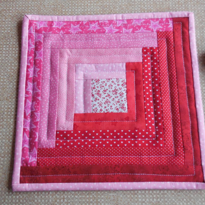 Valentine log cabin, Marie-Francoise de Lille