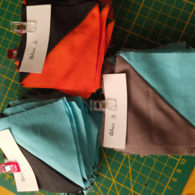 Blocs 1 2 et 3 terminés... cette semaine ce sera broderie 😉 Sophie Rueda