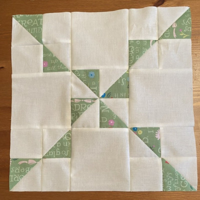 Sally - May brings Green-Rey 😘