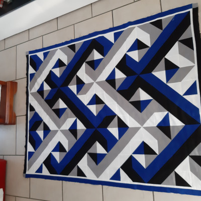 Le tour du patch avec les restes des tissus suzon